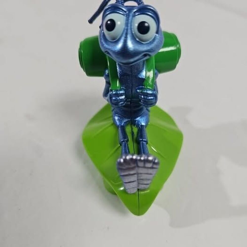 Vintage 1998 Disney Pixar A Bug's Life Flik Ant Leaf Old McDonalds Toy